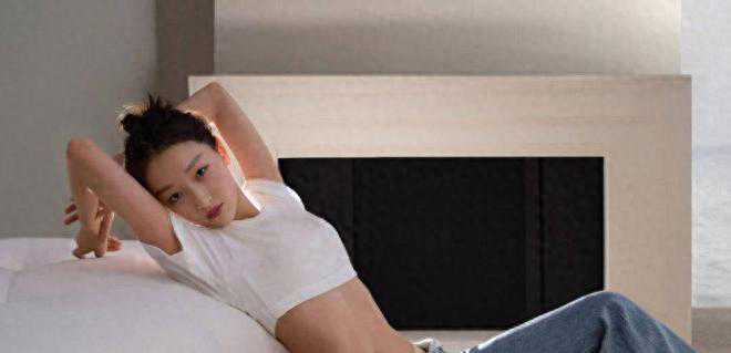 三金影后周冬雨：人前小白兔人后“交际花”？她早已走上另一条路