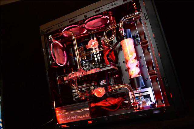 售价2W5 这个电脑玩扫雷肯定不卡