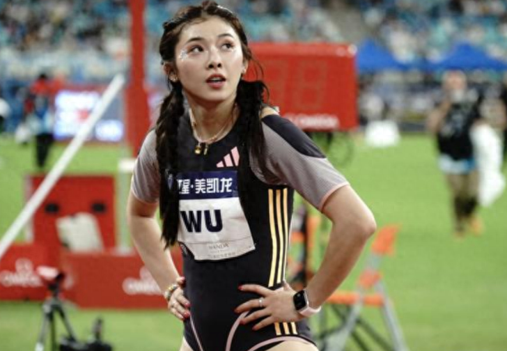 倒数第一！吴艳妮赛后谈化妆原因，评论区讨厌她的理由出奇的一致