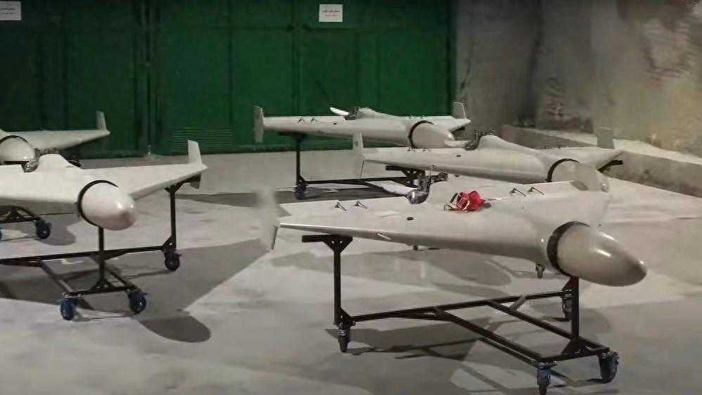 100万发炮弹不如600发制导炸弹！俄罗斯终于把仗打明白了？