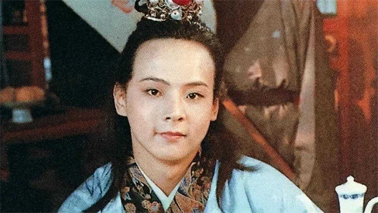 蒋玉菡知道袭人和宝玉的云雨情，他还是娶了袭人，因为三个原因