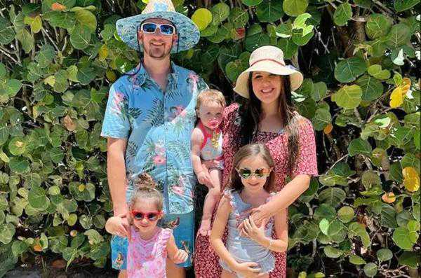 美国一女子6年产3女均是同天生日，专家：非常罕见