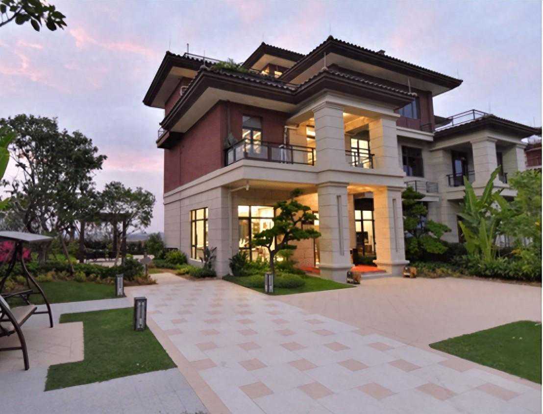 有钱人正在“逃离别墅”，搬回“高层”，内行人：5大硬伤太难了