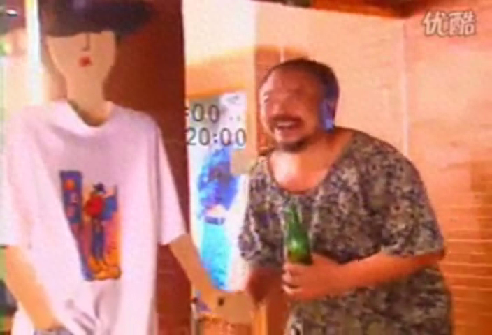 陈佩斯，李琦主演《醉鬼回家》。