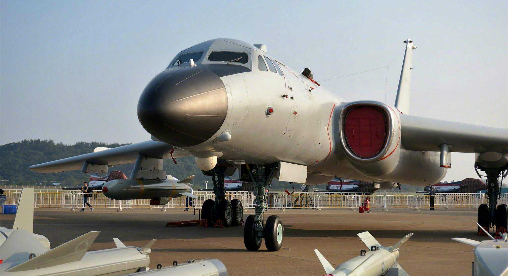 驾驶轰炸机为何累？并非全因为没有电传操纵和自动驾驶