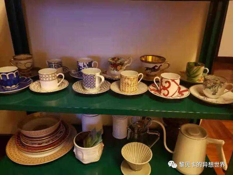 最近酷毙了的反emo文案