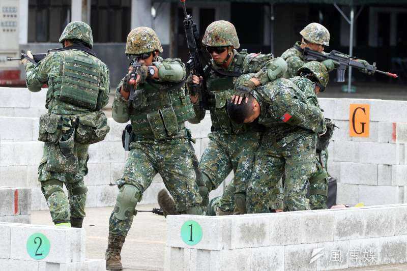 台军“参谋总长”期勉官兵“独立作战”！准备城镇战的强烈信号