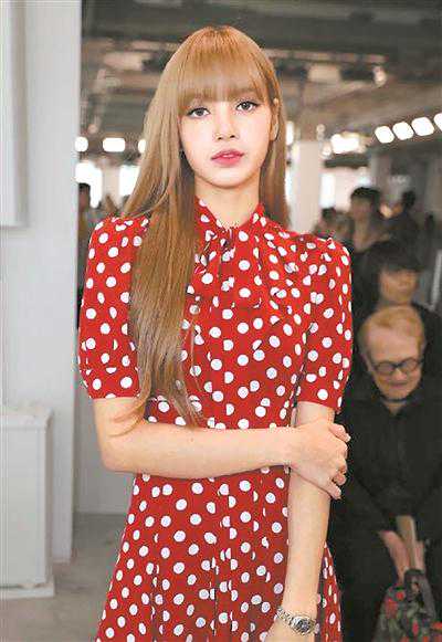 波尔卡圆点 今夏必备穿搭元素