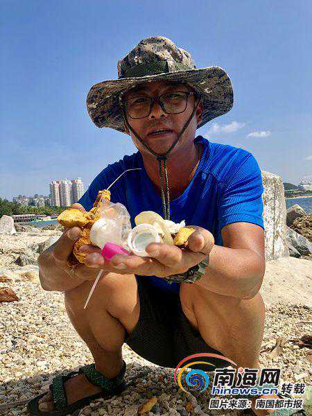 感动海南｜三亚“海底清洁工”李波：跟垃圾“较劲” 净海18年