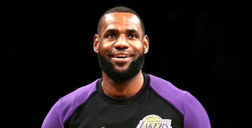 终极杀手！新神射组合携手詹姆斯，狂轰炸！