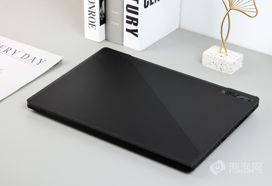 RTX 4070超强性能全能表现 ROG幻16经典版旗舰全能本评测