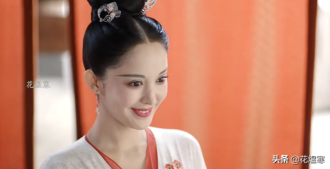 风起霓裳：古力娜扎“琉璃”，霓裳舞如仙女下凡，她能逆袭吗？