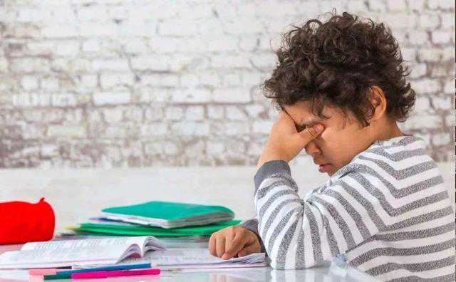 舒尔特方格，训练孩子注意力的神器？父母千万别迷信，方法很重要