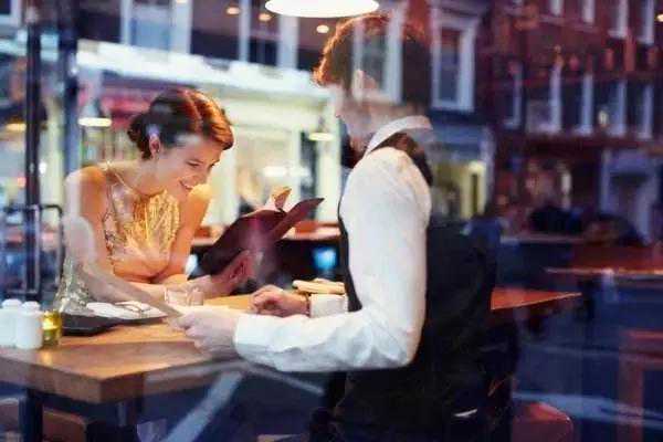 揭秘肯德基的变态经营模式，教你如何将1家店做到100家？