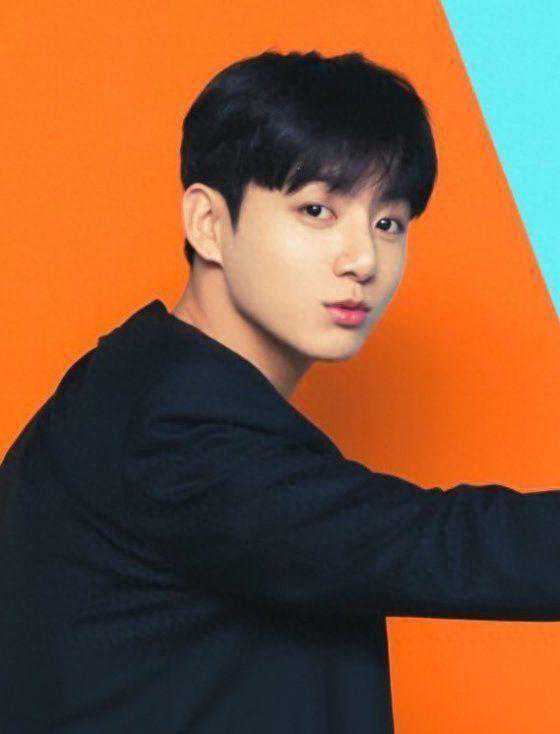 不装了！田征国继骚扰女性风波后直播翻牌擦边网红，表情耐人寻味