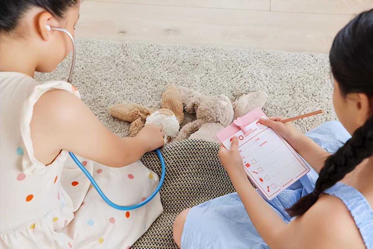 十日谈｜童年的游戏：过家家