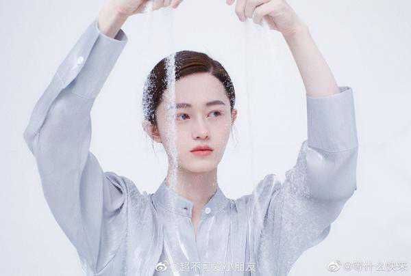 汉服美女撞脸赵今麦，网红变身真人版SD娃娃，这还需要开滤镜吗