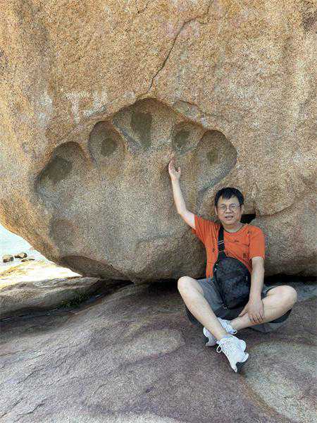 奇葩，电动车7月执行新规后，竟出现疯狂抢购四轮椅的现象