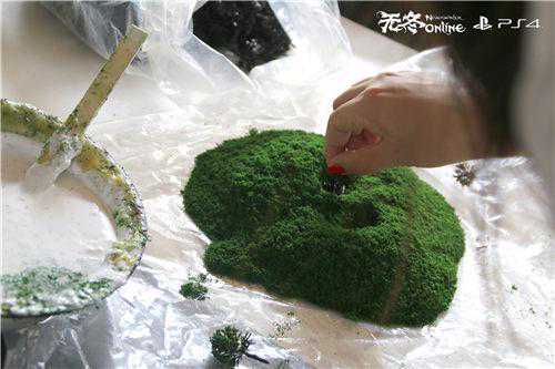 《无冬OL》幼师女玩家搭建城池 庆祝无冬登陆PS4