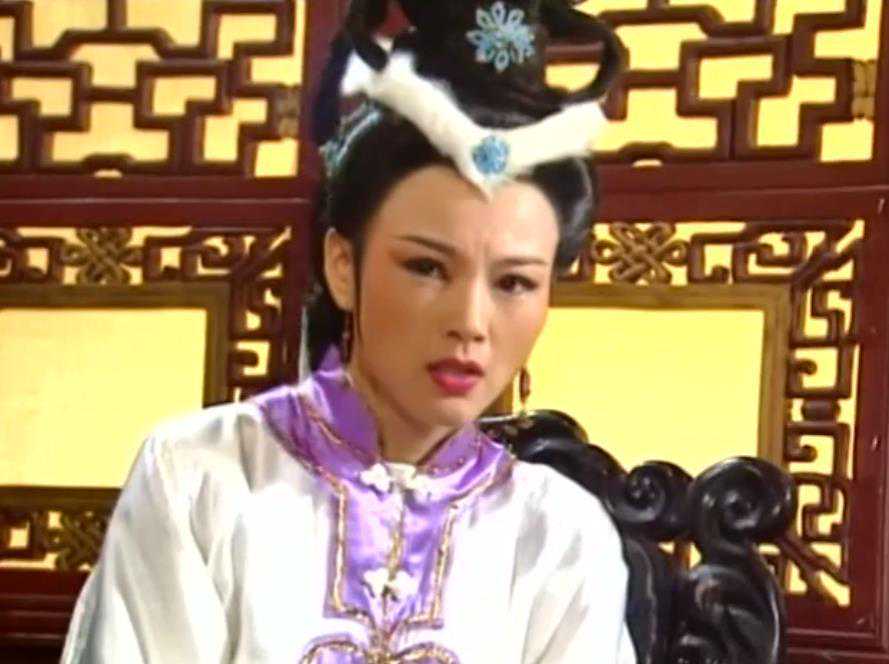 华视《红楼梦》67：婆婆骂晕儿媳，忠仆上吊殉主，贾府走向灭亡