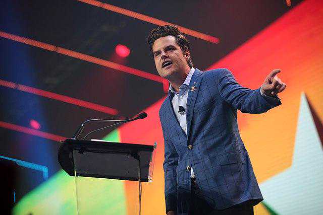 美国议员大玩性游戏，与保守女性和处女上床加分，辩称我不是和尚