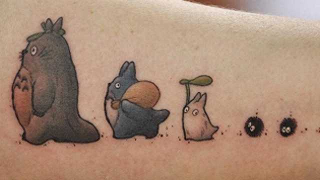 童趣又唯美的吉卜力刺青，彩色泼墨豆豆龙真的很梦幻