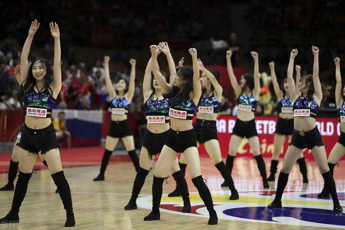 小游戏：趣味篮球赛的项目