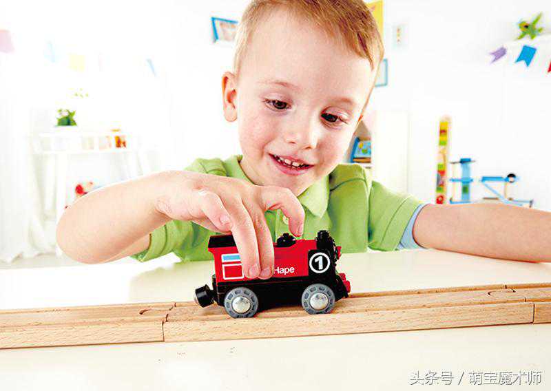 弯弯绕绕的小游戏，培养出聪慧可爱的小宝贝