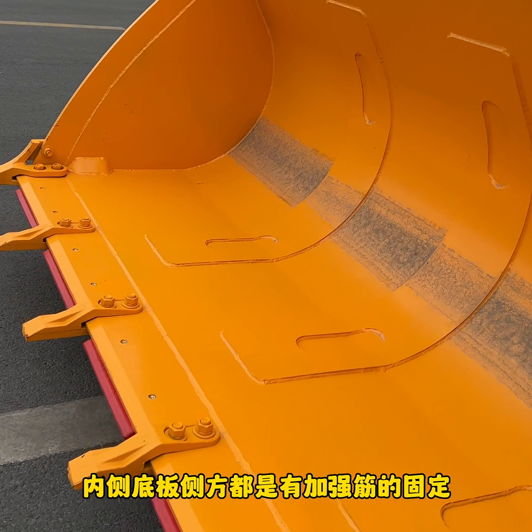 可以载重两吨的大20铲车，卸载高度3.5米，工矿降噪驾驶室#三农