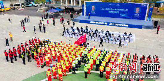 全国首届高速公路车辆救援技能大赛杭州举行