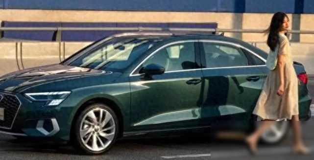 终于没白等！从22万多跌到15万，油耗5.8L，光看车标就比