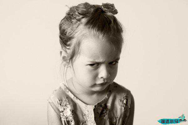 巧用绘本针对儿童进行有效的情绪教育