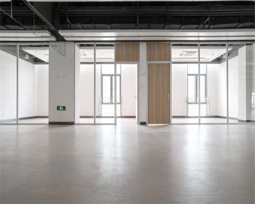 九阳烘焙剧场快乐巧虎翻糖蛋糕的做法步骤