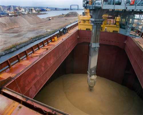 约！不服就来约！教你玩转真实赛车游戏