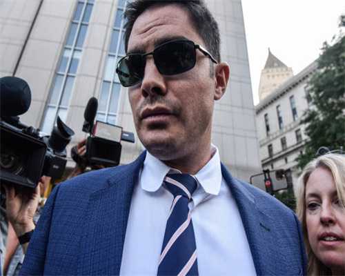 末日重生：丧尸帝国 四节