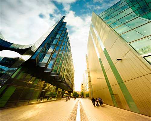 小猴子的气球飞走后……